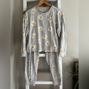 Super cute Egg Print Pajama Set